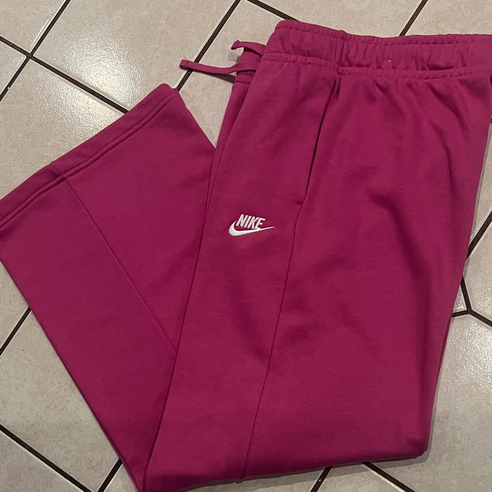 Nike Fuchsia Joggers